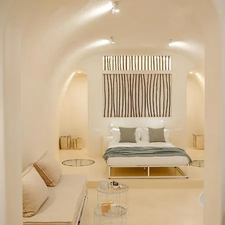 Villa Azalea Cave