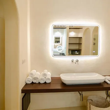 Villa Azalea Cave Oia (Santorini)